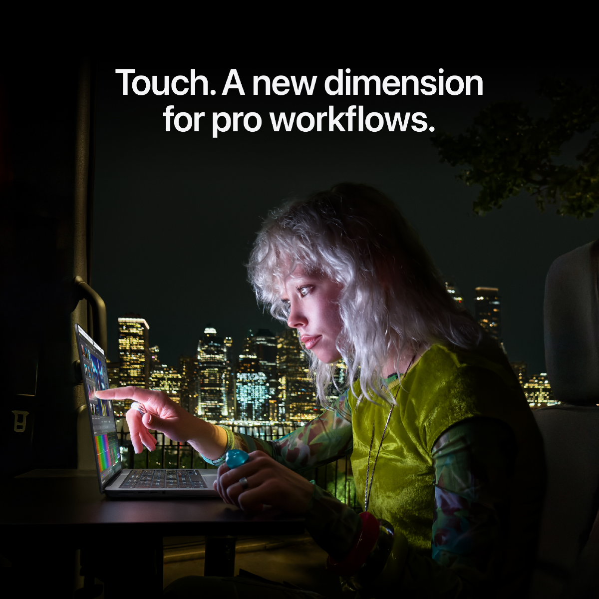 MacBook Pro M5 PROLED - 14 ιντσών - Image 4